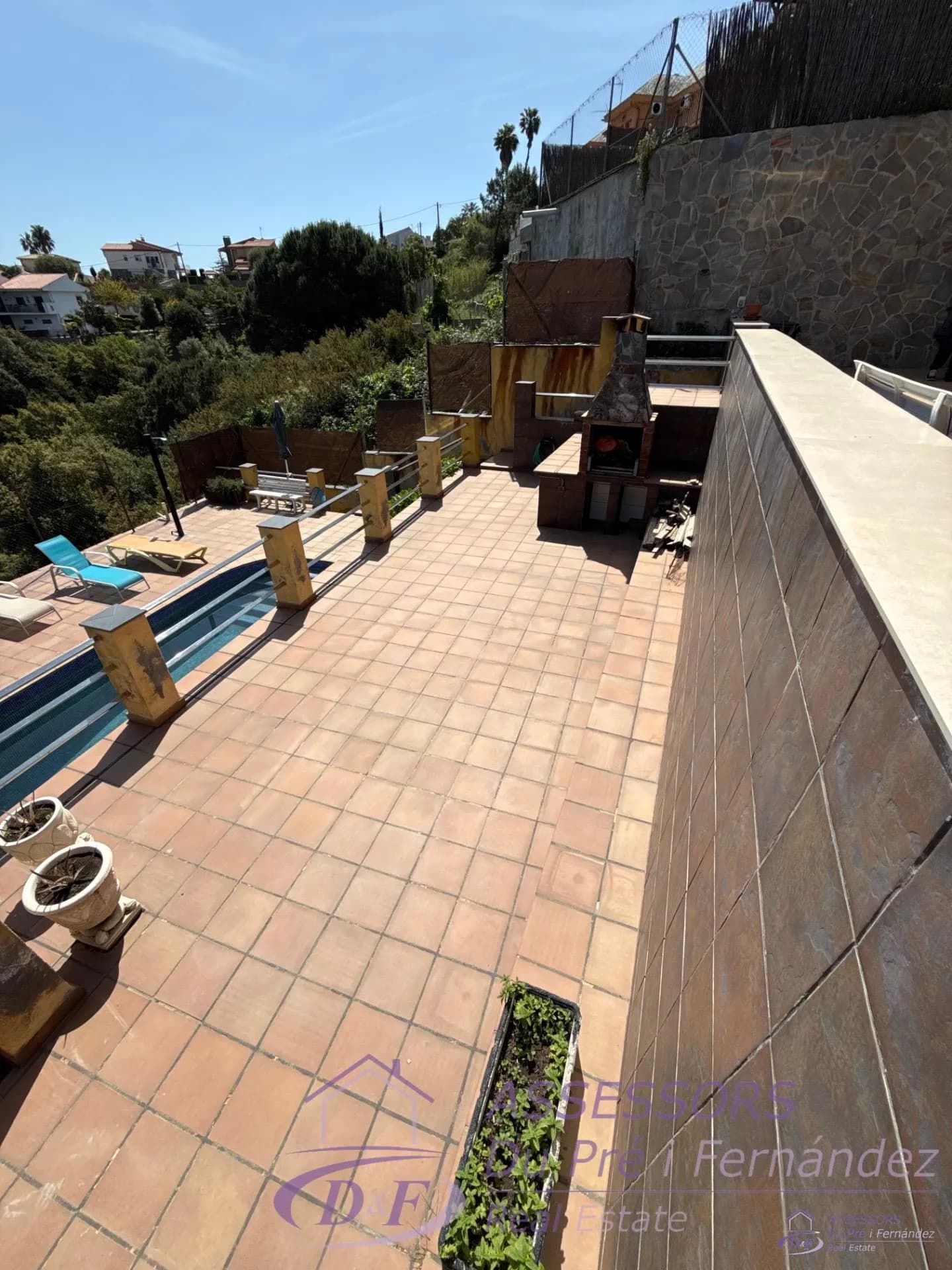 View 3