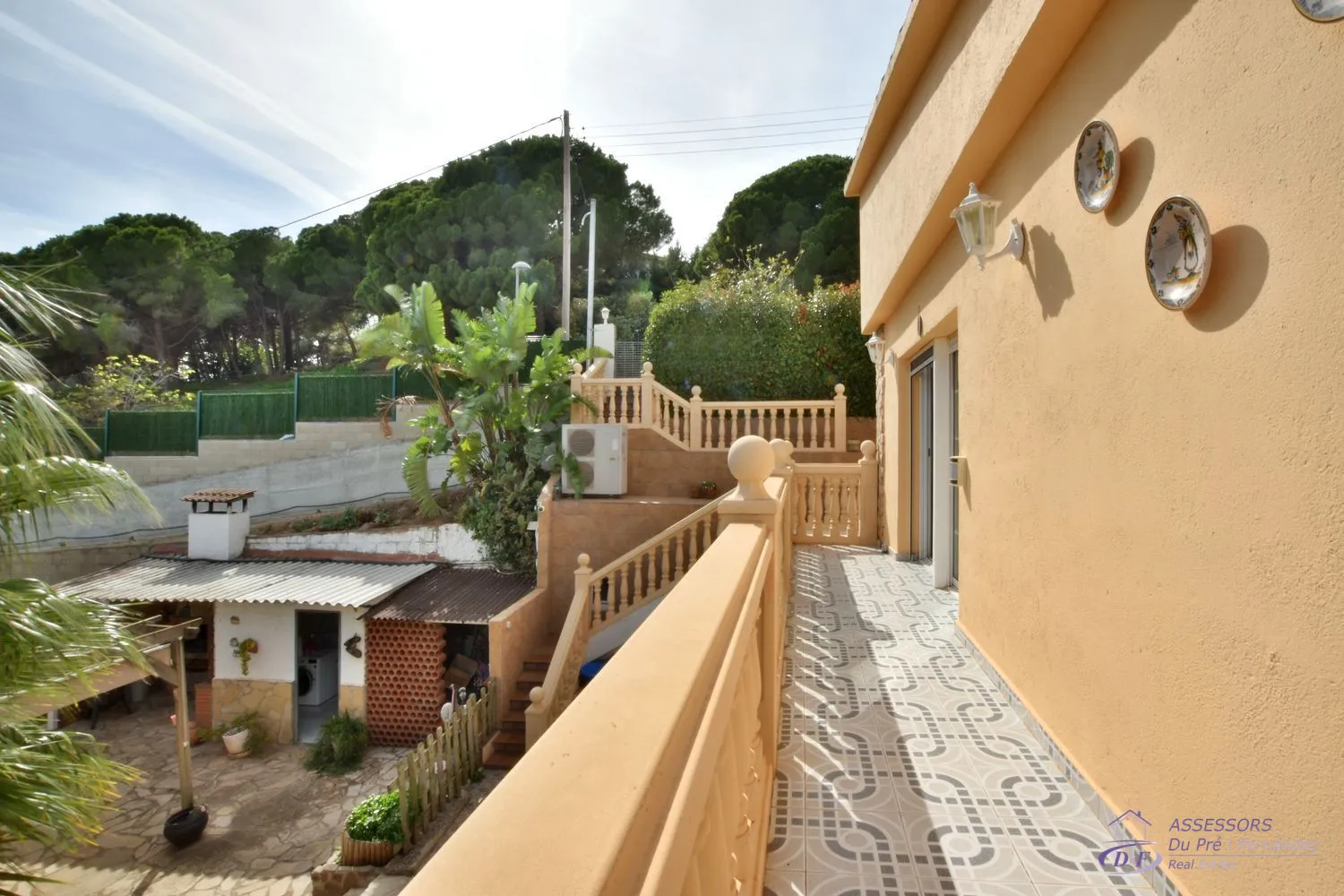 View 2